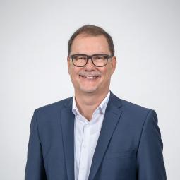 Matthias Kronmüller Matthias Kronmüller